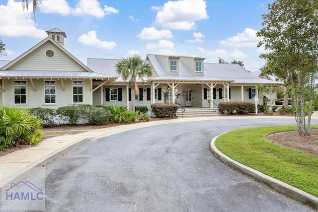 145 Jacobs Circle, Richmond Hill, GA 31324