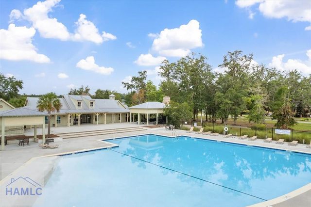 145 Jacobs Circle, Richmond Hill, GA 31324