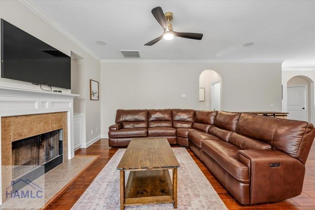 145 Jacobs Circle, Richmond Hill, GA 31324