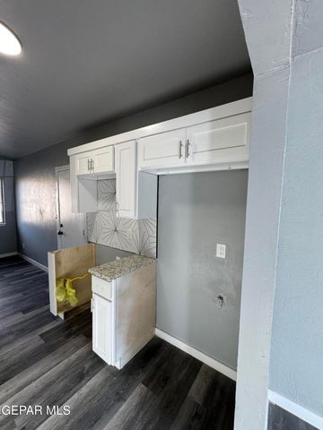 1648 PHIL GIBBS Drive, El Paso, TX 79936