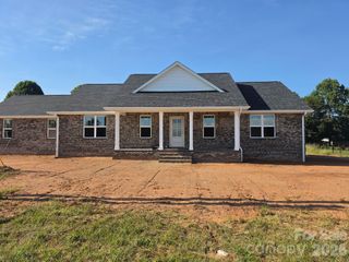 3684 Woodgreen Drive, Lincolnton, NC 28092