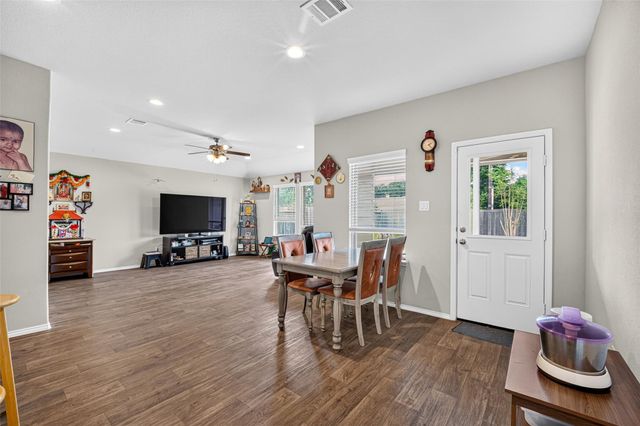 3210 Specklebelly Drive Drive, Baytown, TX 77521