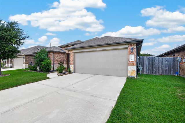 3210 Specklebelly Drive Drive, Baytown, TX 77521