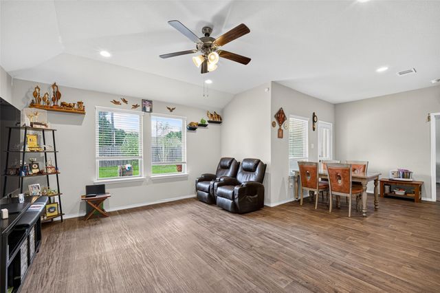 3210 Specklebelly Drive Drive, Baytown, TX 77521