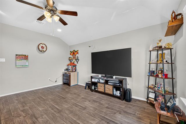 3210 Specklebelly Drive Drive, Baytown, TX 77521