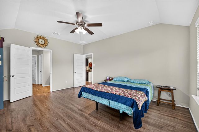 3210 Specklebelly Drive Drive, Baytown, TX 77521