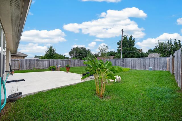 3210 Specklebelly Drive Drive, Baytown, TX 77521
