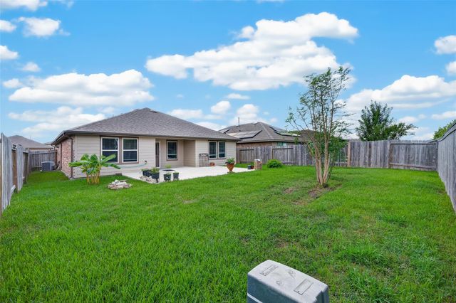 3210 Specklebelly Drive Drive, Baytown, TX 77521