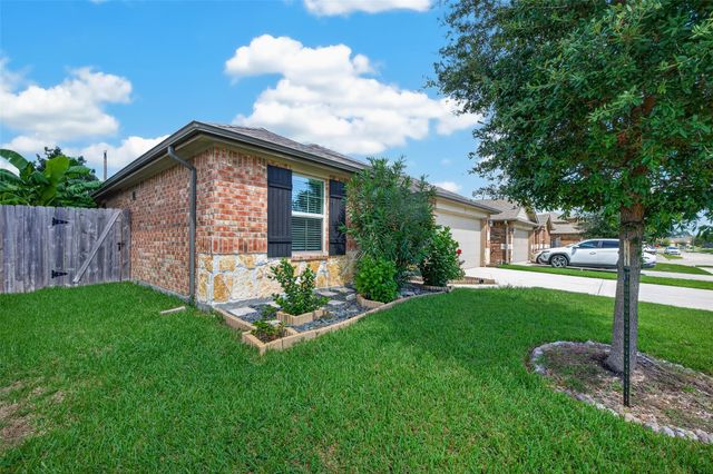 3210 Specklebelly Drive Drive, Baytown, TX 77521