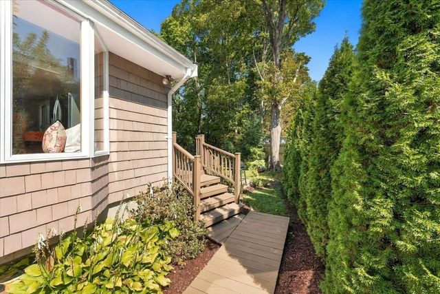 19 Tower Ave, Weymouth, MA 02190