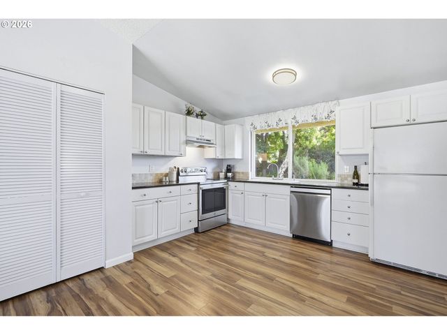 16200 Sw Vincent St, Beaverton, OR 97078