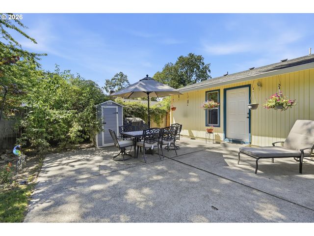 16200 Sw Vincent St, Beaverton, OR 97078