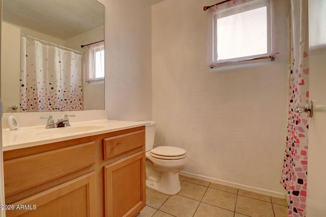 6610 E UNIVERSITY Drive 111, Mesa, AZ 85205