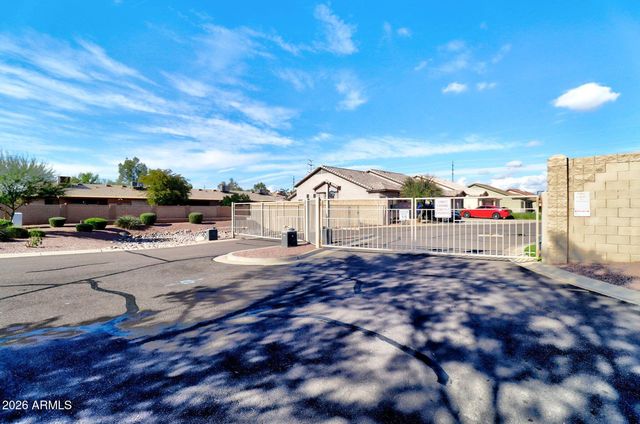 6610 E UNIVERSITY Drive 111, Mesa, AZ 85205