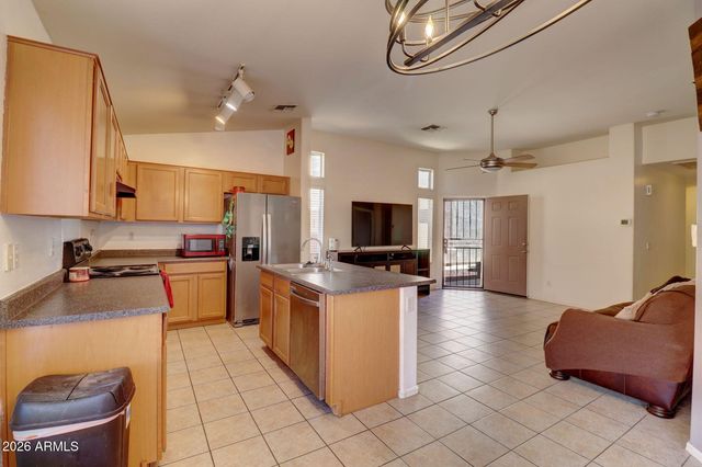 6610 E UNIVERSITY Drive 111, Mesa, AZ 85205