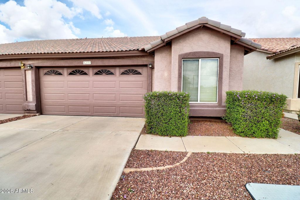 6610 E UNIVERSITY Drive 111, Mesa, AZ 85205