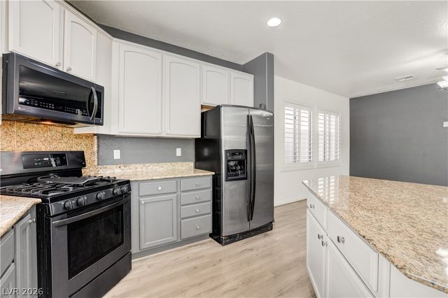 8517 Potters Clay Street, Las Vegas, NV 89143