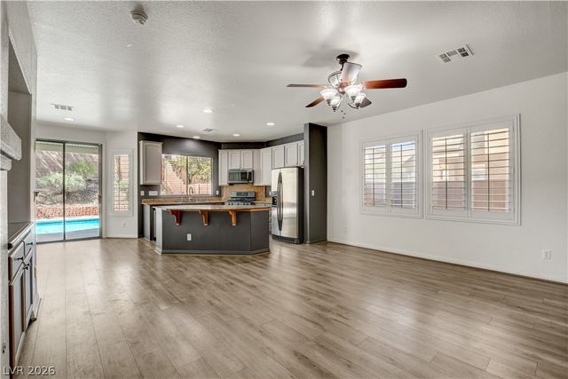 8517 Potters Clay Street, Las Vegas, NV 89143