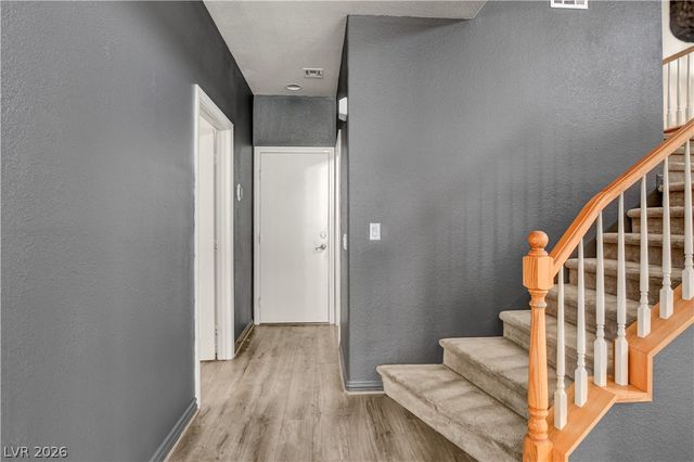 8517 Potters Clay Street, Las Vegas, NV 89143