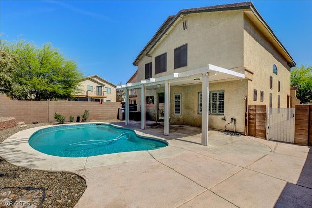 8517 Potters Clay Street, Las Vegas, NV 89143