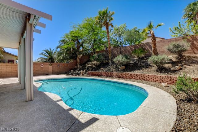 8517 Potters Clay Street, Las Vegas, NV 89143