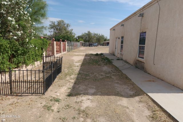 564 MAYAPAN Drive, San Elizario, TX 79849