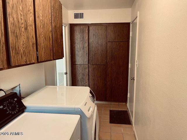 5141 E BLANCHE Drive, Scottsdale, AZ 85254