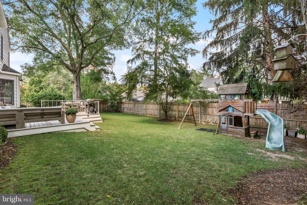 Image 59 of property listing at 114 NANTUCKET DR, Cherry Hill, NJ 08034