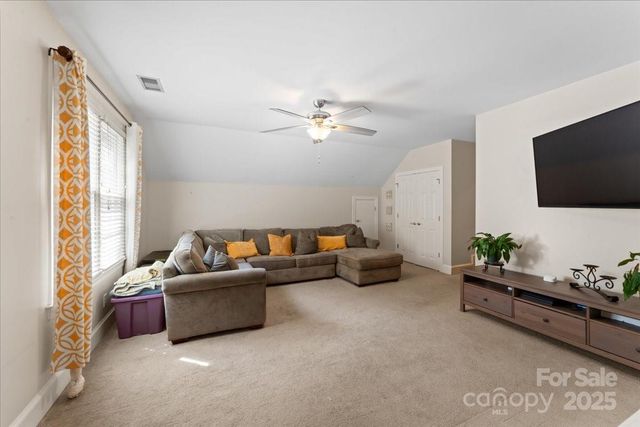 3602 Newchurch Circle, Charlotte, NC 28269