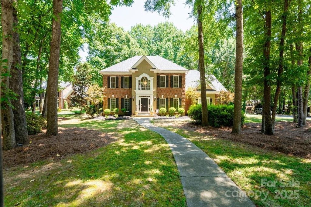 3602 Newchurch Circle, Charlotte, NC 28269