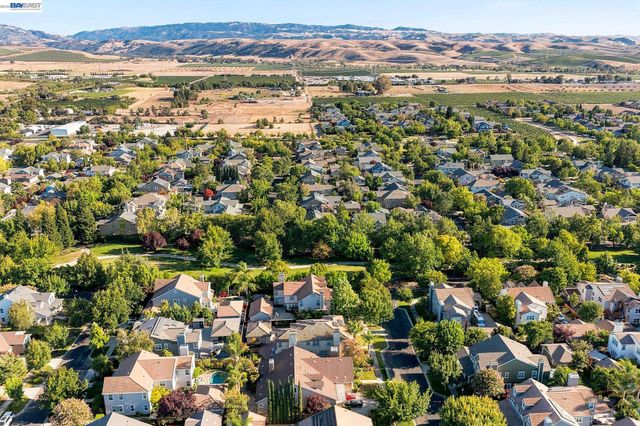 2413 REES CIRCLE, Livermore, CA 94550