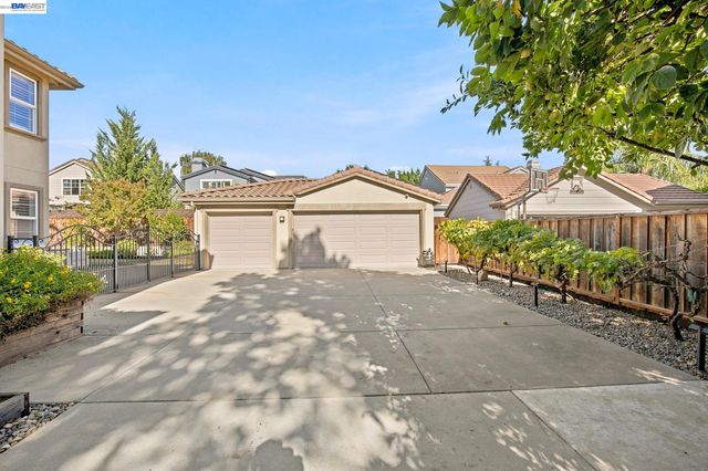 2413 REES CIRCLE, Livermore, CA 94550