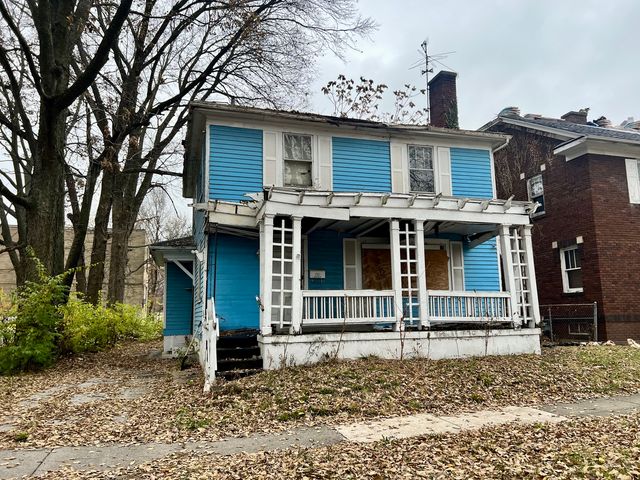 254 W Leafland Avenue, Decatur, IL 62522