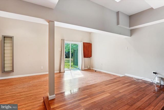 14911 FOREST LANDING CIR, Rockville, MD 20850