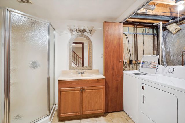 14911 FOREST LANDING CIR, Rockville, MD 20850
