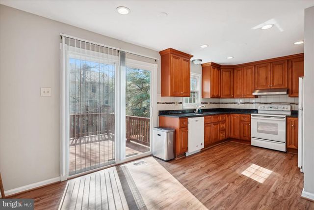 14911 FOREST LANDING CIR, Rockville, MD 20850