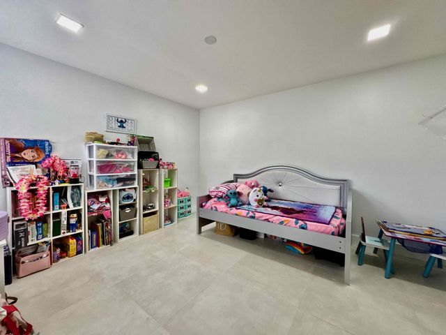 9106 Chatsworth Cascades, Boca Raton, FL 33434