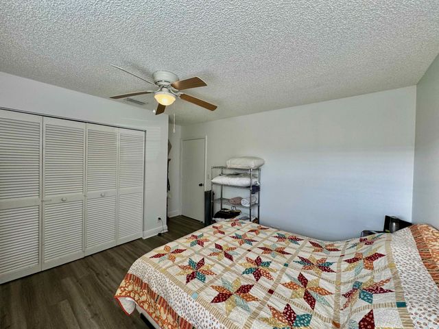 9106 Chatsworth Cascades, Boca Raton, FL 33434