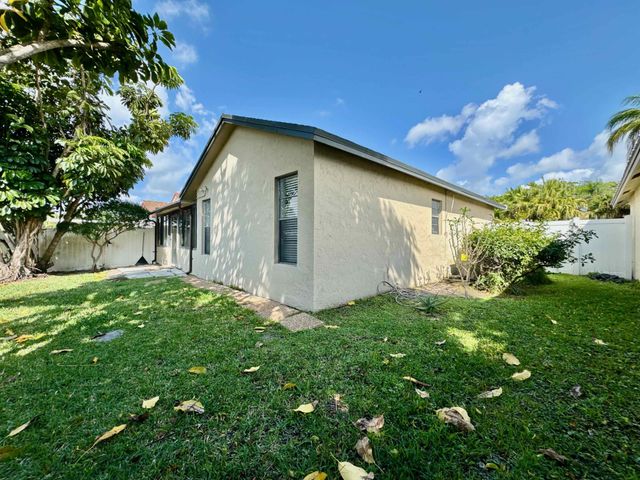 9106 Chatsworth Cascades, Boca Raton, FL 33434