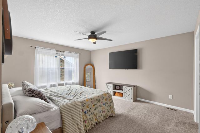 11881 132nd Avenue N, Dayton, MN 55327