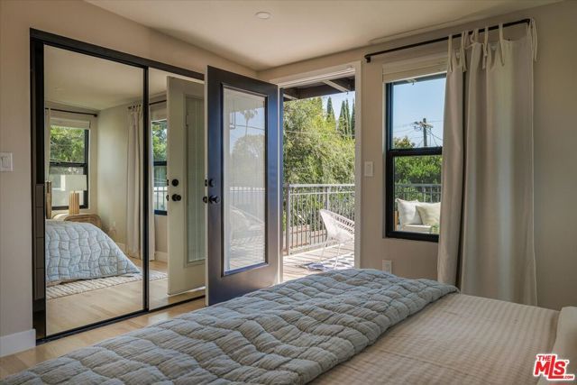 3152 Atwater Avenue, Los Angeles, CA 90039