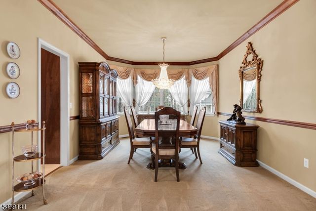 24 Benedict Cres, Bernards Twp., NJ 07920