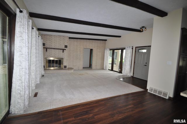 18616 N 35TH Avenue, East Moline, IL 61244