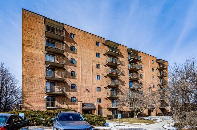 5950 Lake Bluff Drive 202, Tinley Park, IL 60477