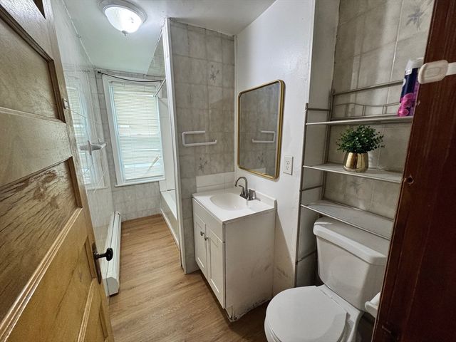 44 Montgomery St 1, Lawrence, MA 01841