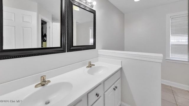 3921 Granada Drive B, Winterville, NC 28590