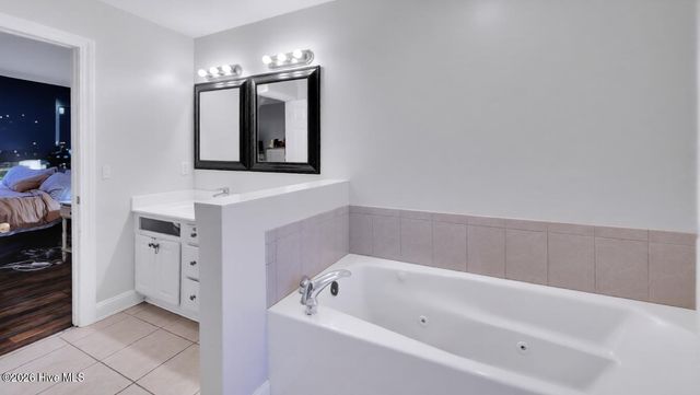 3921 Granada Drive B, Winterville, NC 28590