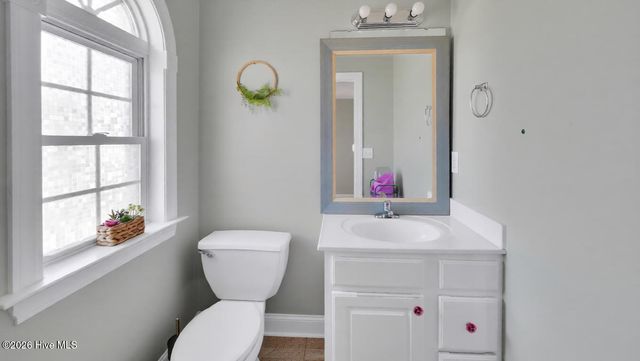 3921 Granada Drive B, Winterville, NC 28590