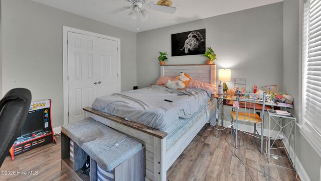 3921 Granada Drive B, Winterville, NC 28590