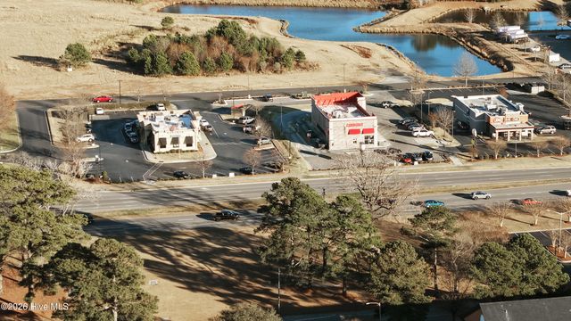 3921 Granada Drive B, Winterville, NC 28590